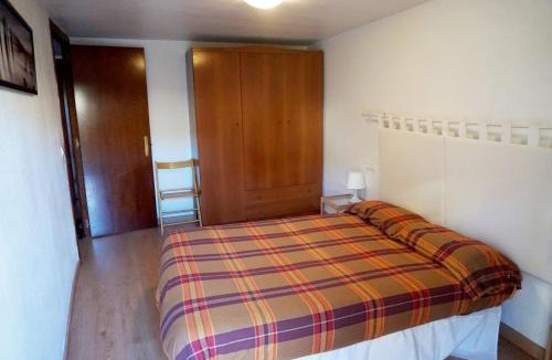 Alujan Apartment | Apartamentos Turísticos Río Gallego (Apartamento Huesca)