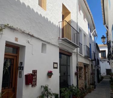 Algar de Palancia Apartment | Apartamentos turísticos "El Refugio"