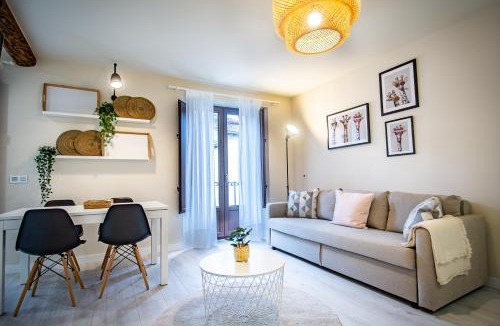 El Burgo de Osma Apartment | Apartamentos UXAMA LUXURY EPONA - junto a la Plaza Mayor con ascensor