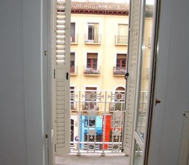 La Magdalena Apartment | Apartamentos Zaragoza Coso