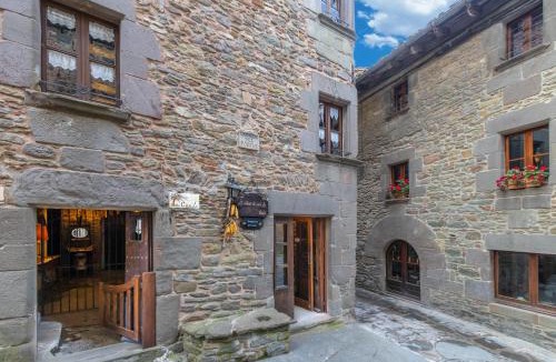 Rupit I Pruit Apartment | Apartaments Can Lo 1
