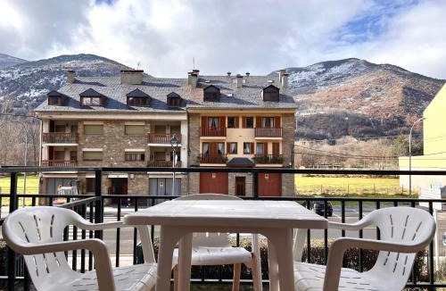 Esterri D'Aneu Apartment | Apartaments Casa Mata - L'Amfitriona