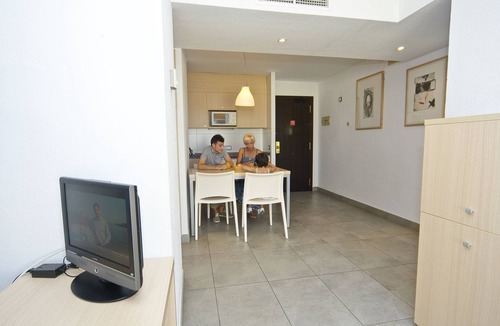 Salou City Centre Apartment | Apartaments CYE SALOU