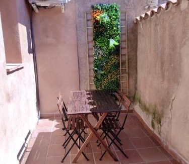 La Pobla de Lillet Apartment | Apartaments La Pedra La Pobla de Lillet
