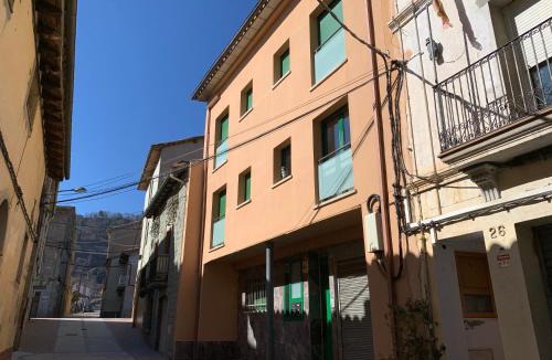Montesquiu Apartment | ApartaMonti Dúplex