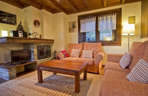 Baqueira Apartment | Apartarent 1500 - Apartamento Acebo