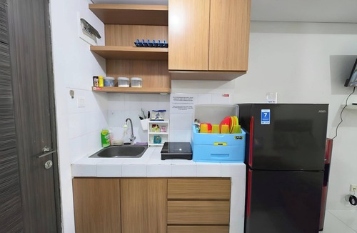 Serpong Apartment | apartemen amazana strategic serpong cozy,cheapset,gym & pool,wifi