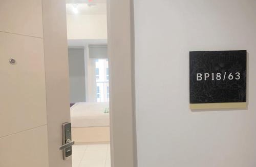 Old Jakarta Hotel | Apartemen Tokyo Riverside PIK 2 by Benchmark