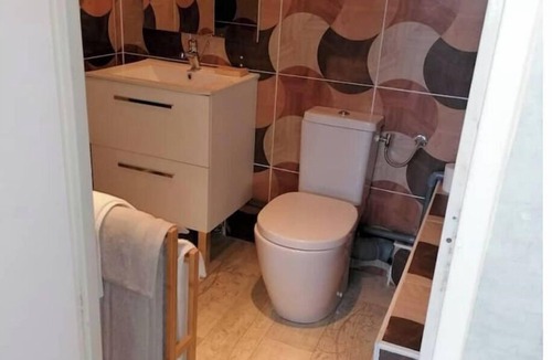 Toulouse East Apartment | Apartement in Toulouse station, metro.