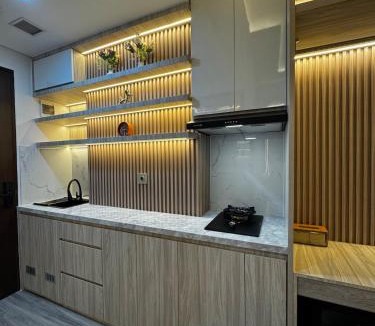 Bekasi Apartment | Apartement Transpark Cibubur by Raya Property with Pool View & Netflix 3