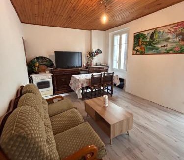 Amelie-les-Bains-Palalda Apartment | Apartemment T2 meublé, Amélie-les-Bains