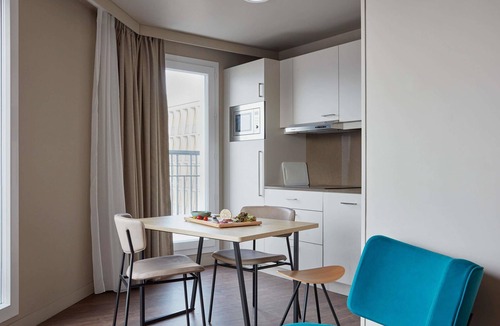 Suresnes Apartment | Aparthotel Adagio Paris Suresnes Longchamp