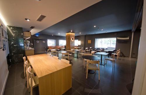 Granollers Hotel | Aparthotel Atenea Valles