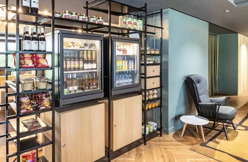 Issy-les-Moulineaux Apartment | Aparthotel Adagio Porte de Versailles* - 2 Rooms 4 People