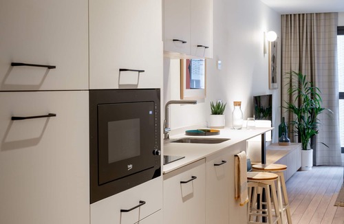 Lovaina Apartment | Aparthotel Libere Vitoria