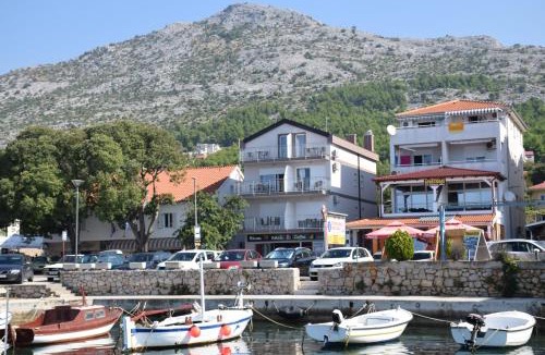 Starigrad House | Aparthotel Tota