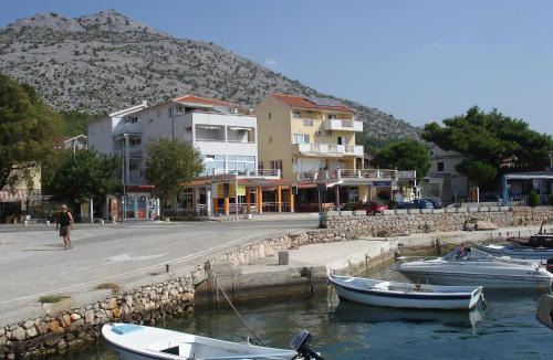 Starigrad House | Aparthotel Tota