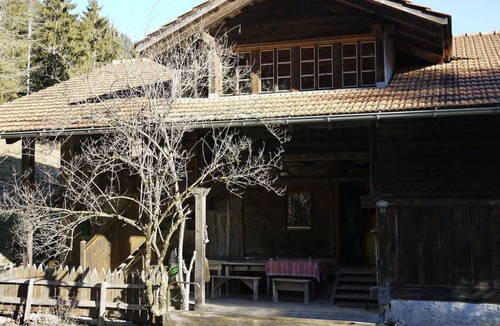Oberwil im Simmental Apartment | Apartment ∙ 2 bedrooms ∙ 5 guests