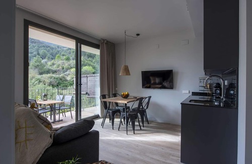 Monistrol de Montserrat Apartment | Apartment with views to Montserrat