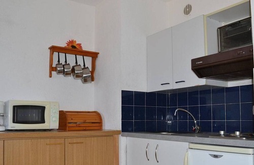 Saint-Pierre-la-Mer Apartment | Apartment Fleury-Saint-Pierre-la-Mer, studio flat, 4 persons