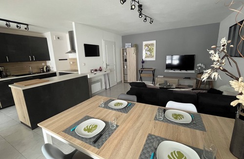 Labergement-Sainte-Marie Apartment | Apartment O'Fil du Doubs *