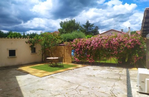 Saint-Julien-les-Rosiers Apartment | Apartment with outdoor pool!