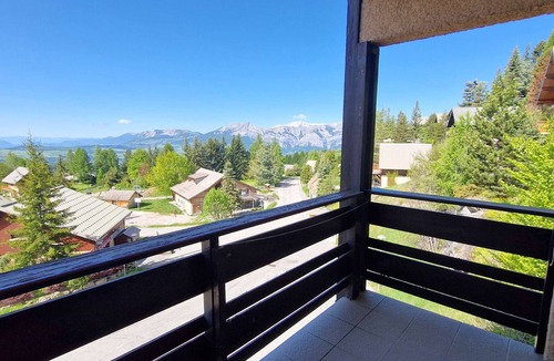 Saint-Michel-de-Chaillol Apartment | Apartment 4 people - Ski/Hike walking - Balcony - Pets allowed, Parking