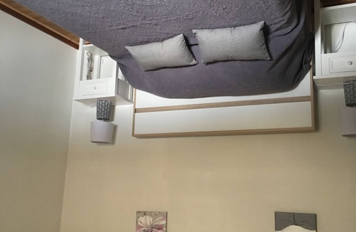 Saint-Quentin-de-Caplong Apartment | Apartment "Marchand"