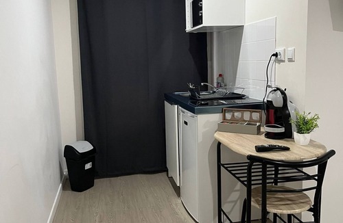 Villeneuve-Saint-Georges Apartment | Apartment near Orly/Paris