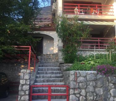 Omisalj Apartment | Apartman Cvenkica