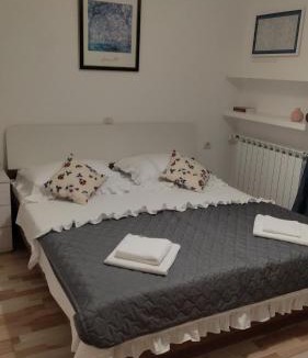 Duce Apartment | Apartman Dane