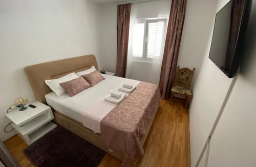 Makarska Old Town Apartment | APARTMAN "HIT"