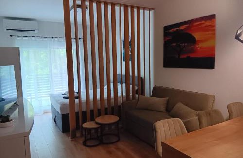 Krapina Apartment | Apartman Hušnjakovo Hill, Krapina, Balcony, Free Parking, Self Check-in