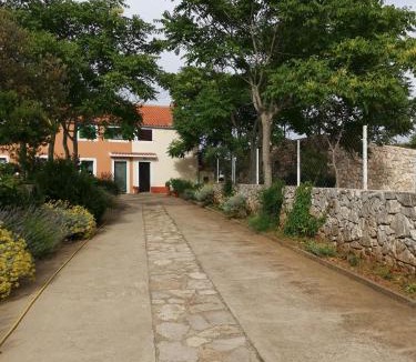 Veli Losinj Apartment | Apartman Kornu