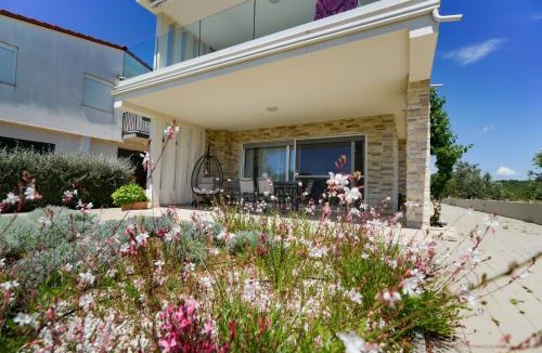 Sukosan House | Apartman La mama