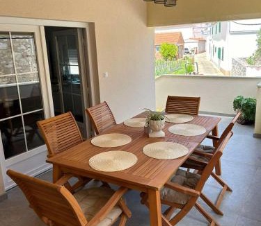 Olib Apartment | Apartman Lun
