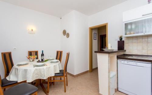 Batomalj Apartment | Apartman Maledi