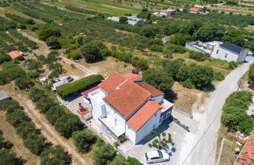 Pakostane Apartment | Apartman MIRA