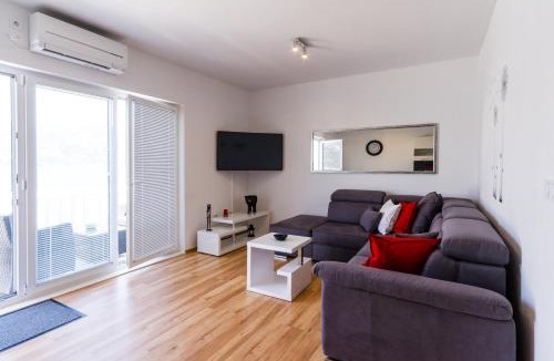 Zrnovo Apartment | Apartman Orlando