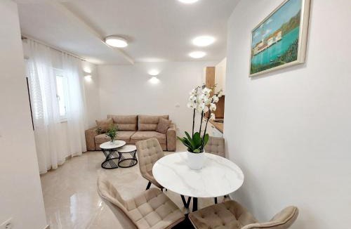 Opuzen Apartment | Apartman Tonći
