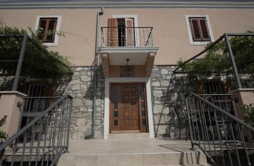 Lukoran Apartment | Apartman Toni