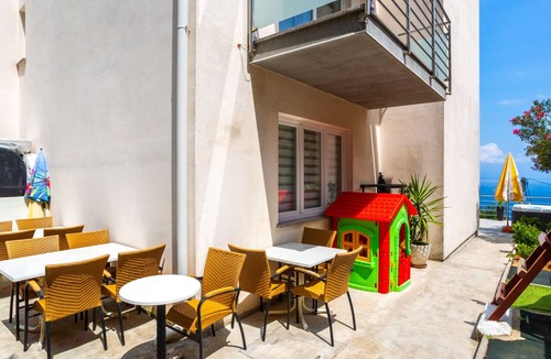 Mosenice Apartment | Apartman Zora 3 by Villas guide