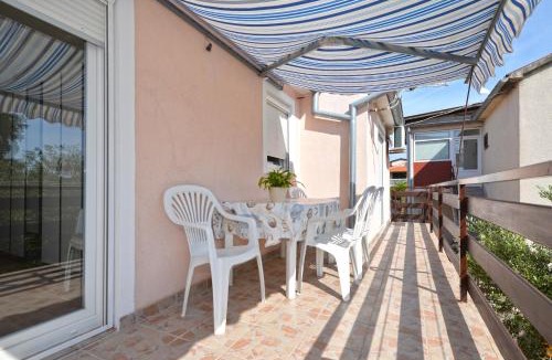 Betina Apartment | Apartmani Šime