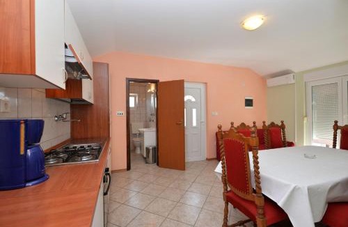 Betina Apartment | Apartmani Šime