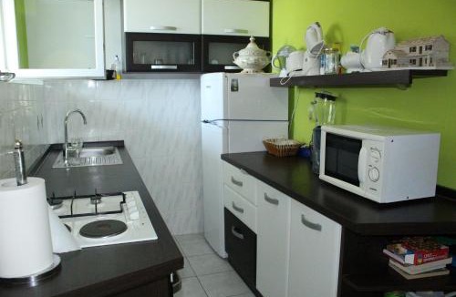Prvic Luka Apartment | Apartmani Ela