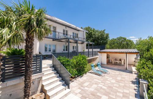 Povile Apartment | Apartmani Katica