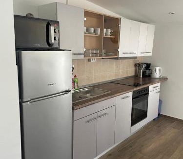 Grebastica Apartment | Apartmani Marija