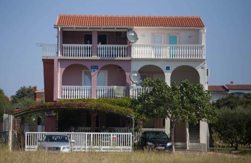 Povljana Apartment | Apartmani Opetuk