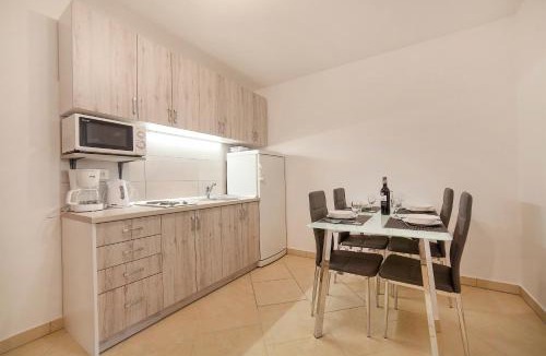 Mosenice Apartment | Apartmani Sandra Rovini