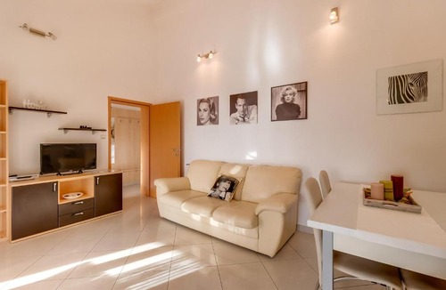 Martinscica Apartment | Apartmani Tanja